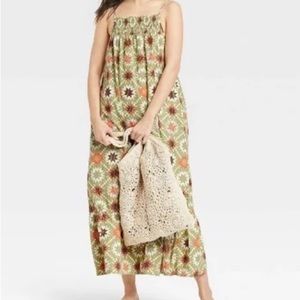 NEW Universal Thread Dress